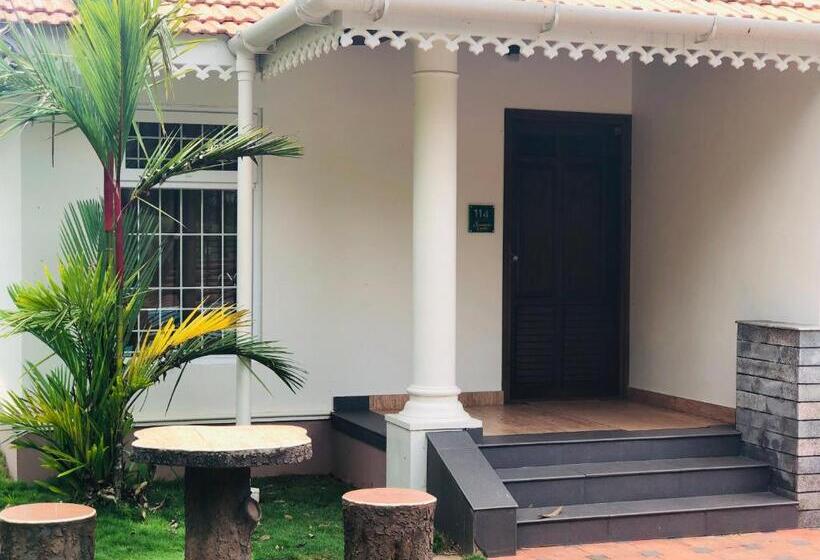 디럭스 룸, Sandalo Castle Resorts