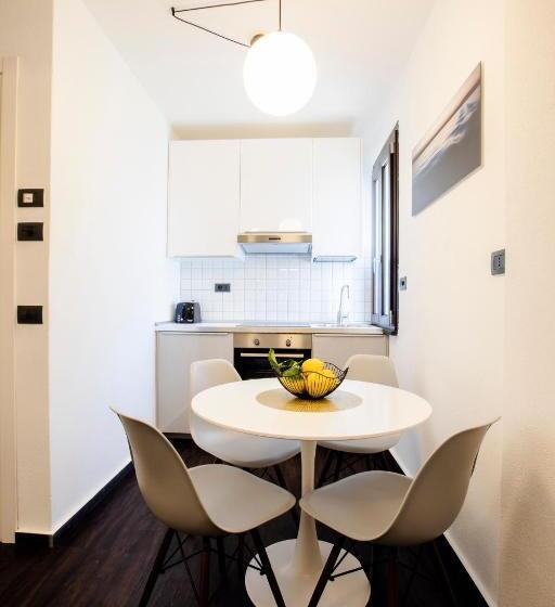 سوییت خانوادگی, Bellevue Rooms & Suites