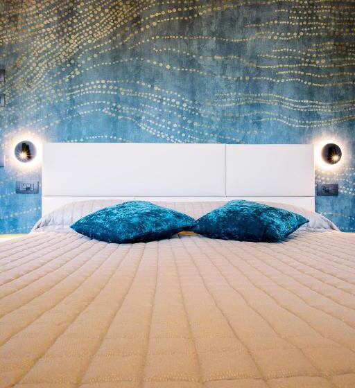 اتاق لوکس با چشمانداز دریا, Bellevue Rooms & Suites