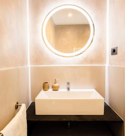 Suite with Terrace, Bellevue Rooms & Suites