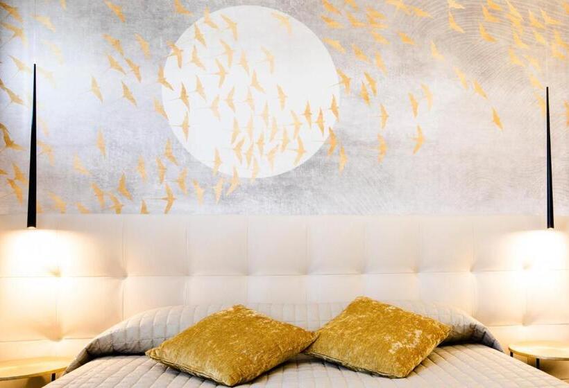 سوییت خانوادگی, Bellevue Rooms & Suites