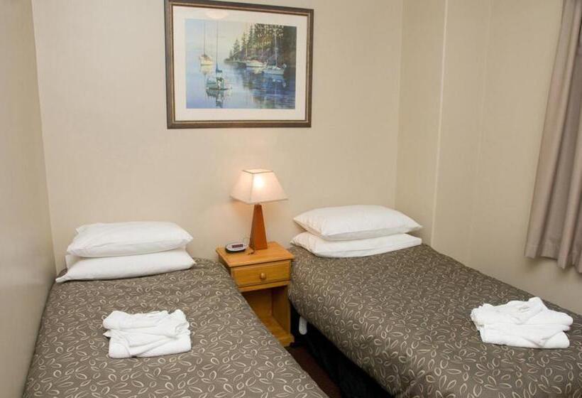 اتاق استاندارد با سرویس بهداشتی مشترک, The Alpine