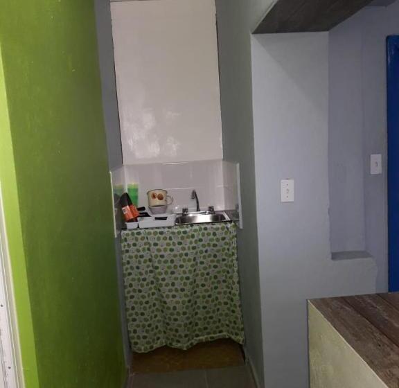 سوییت خانوادگی, Casa Ceci Inn