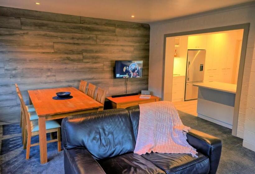침실 1개 디럭스 아파트, Cedarwood Apartments