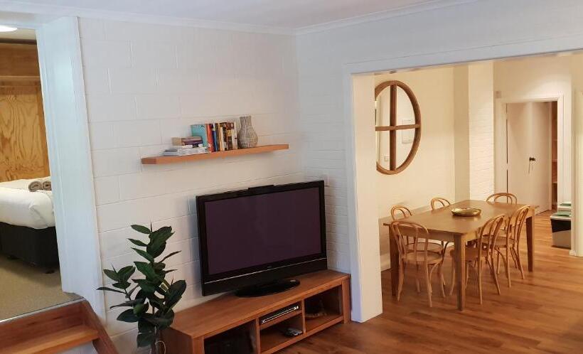 침실 1개 디럭스 아파트, Cedarwood Apartments