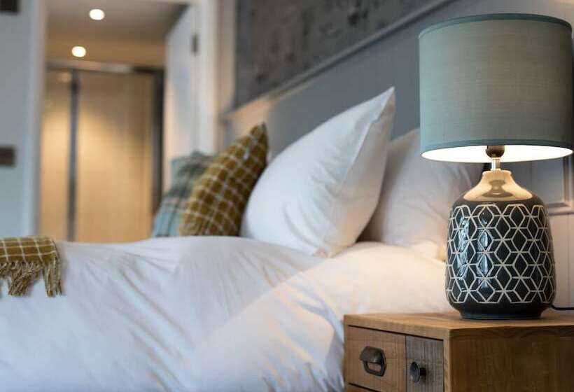Люкс Superior, The Exeter Inn