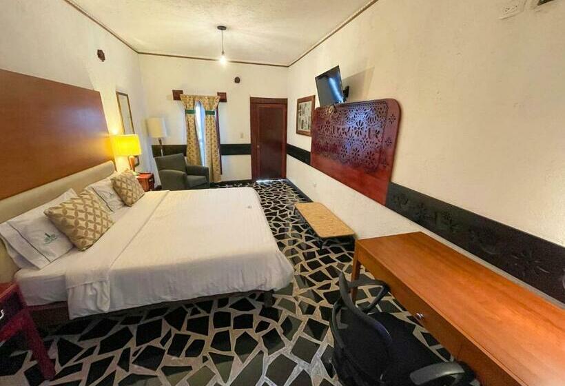 キングサイズベッドのスタンダードルーム, Vitorina Cholula