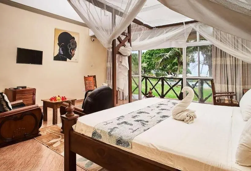 اتاق سوپریور, Coral Beach Resort