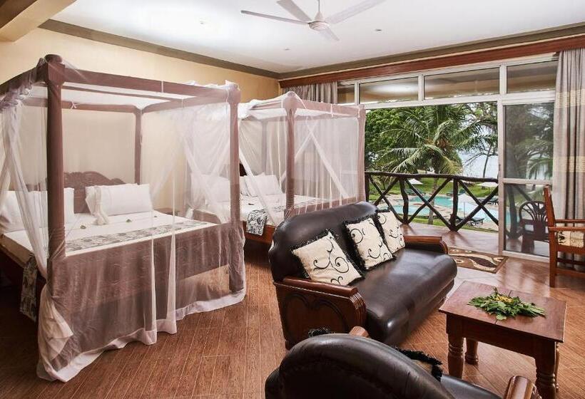 اتاق سوپریور با چشمانداز دریا, Coral Beach Resort