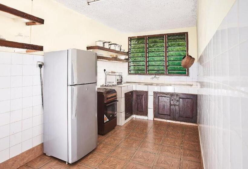 خانه 2 خوابه, Coral Beach Resort