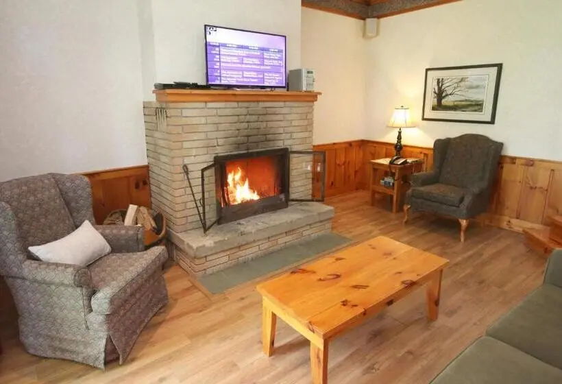 キャビン, Elmhirst's Resort