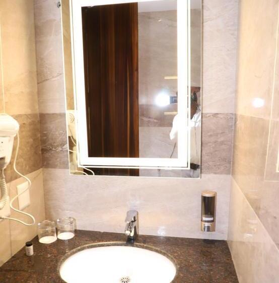 行政套房, Geeta Sarovar Portico Panipat