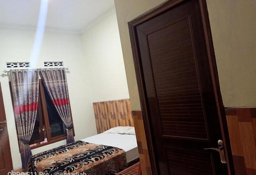 غرفة ديلوكس, Nakula Sadewa 2 Bandungan