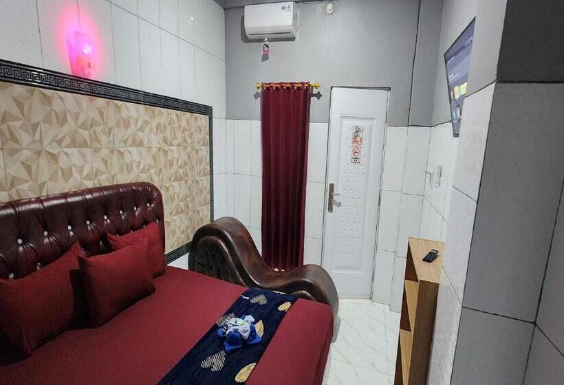 غرفة قياسية, Nakula Sadewa 2 Bandungan