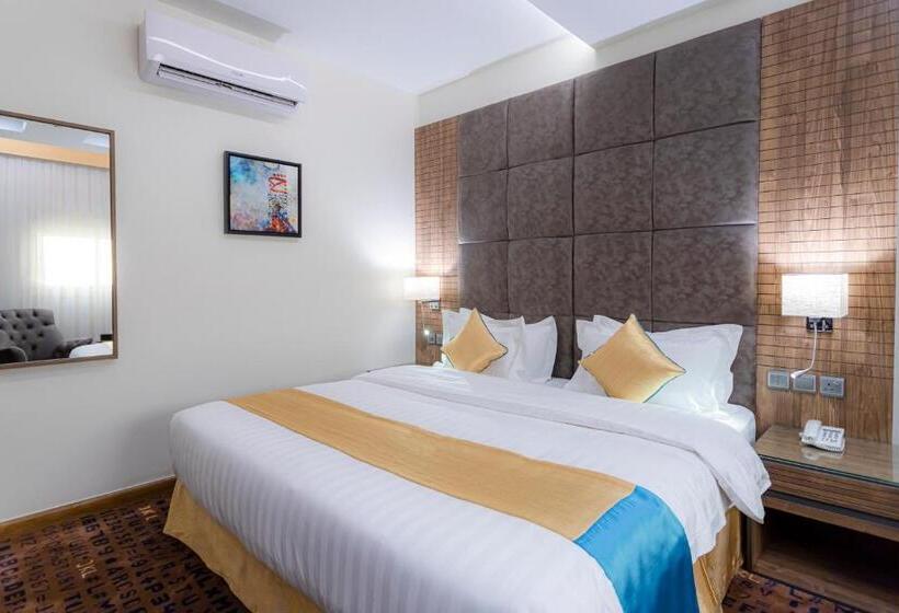 חדר סטנדרט, Y Platinum