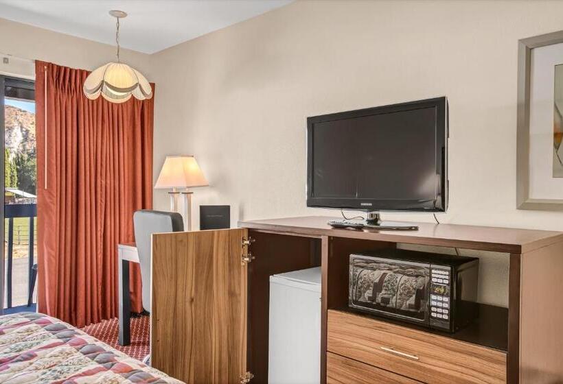 キングサイズベッドのスタンダードルーム, Wedge Mountain Inn