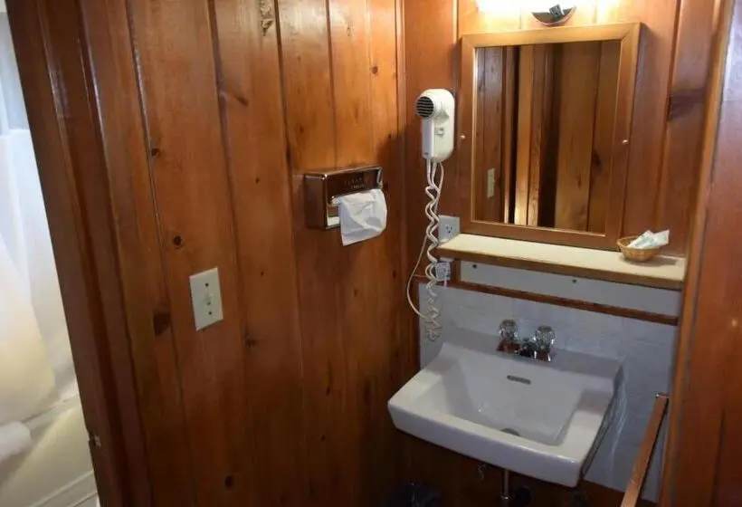 スタンダード４人部屋, Park Motel And Cabins