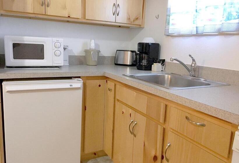 דירת חדר, Park Motel And Cabins