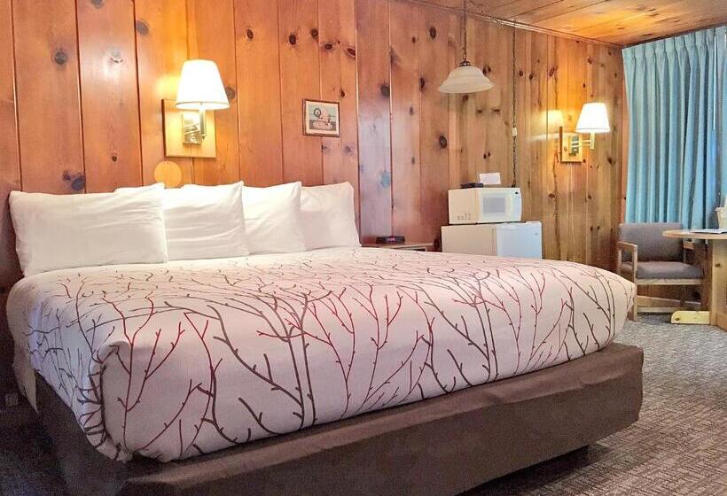 חדר סטנדרט עם מיטת קינג, Park Motel And Cabins