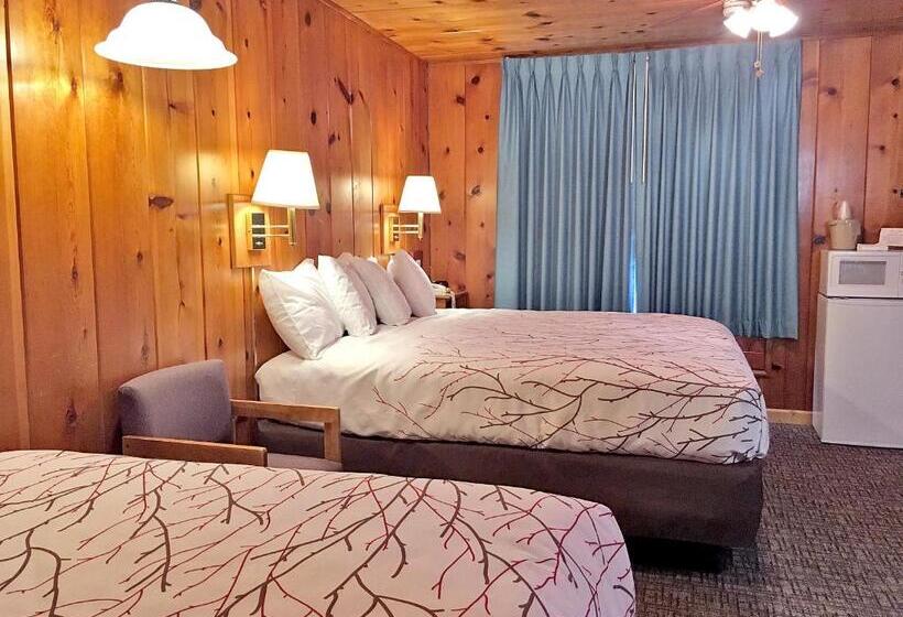 חדר סטנדרט לארבעה, Park Motel And Cabins