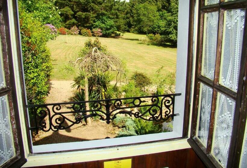 غرفة قياسية مطلة على المتنزه, Kernel Bihan