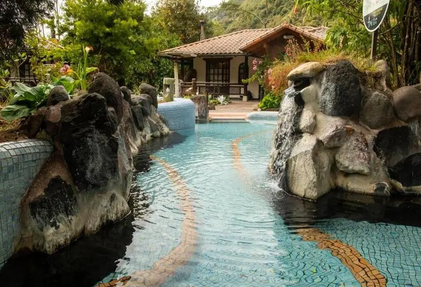 スイート, Termas De Papallacta