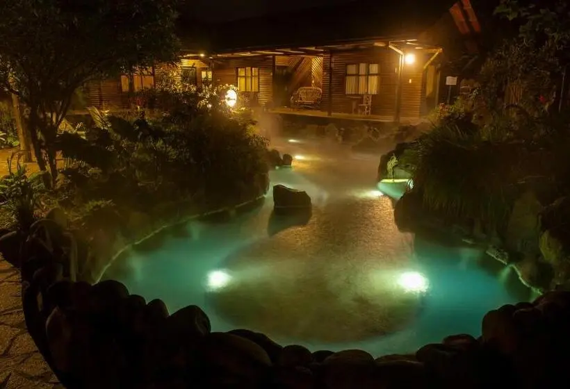 キングサイズベッドのスタンダードルーム, Termas De Papallacta