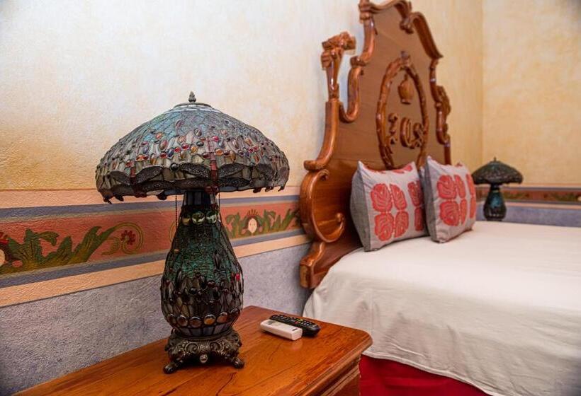 غرفة قياسية سرير كينج, & Spa Hacienda Tres Vidas