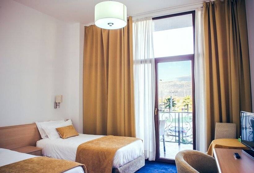 스탠다드 룸, Airport  Tirana