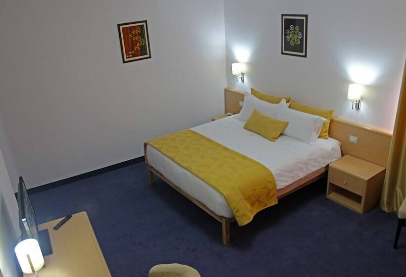 수피리어 룸, Airport  Tirana