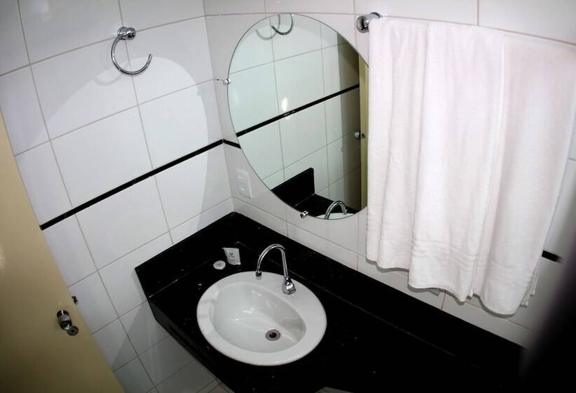 行政房间, Amuarama