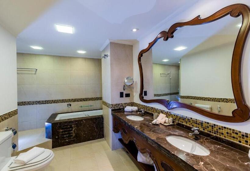 غرفة قياسية مطلة على الجبل, Bendito Cacao Resort & Spa