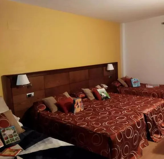 スタンダード４人部屋, Casa Chuldian