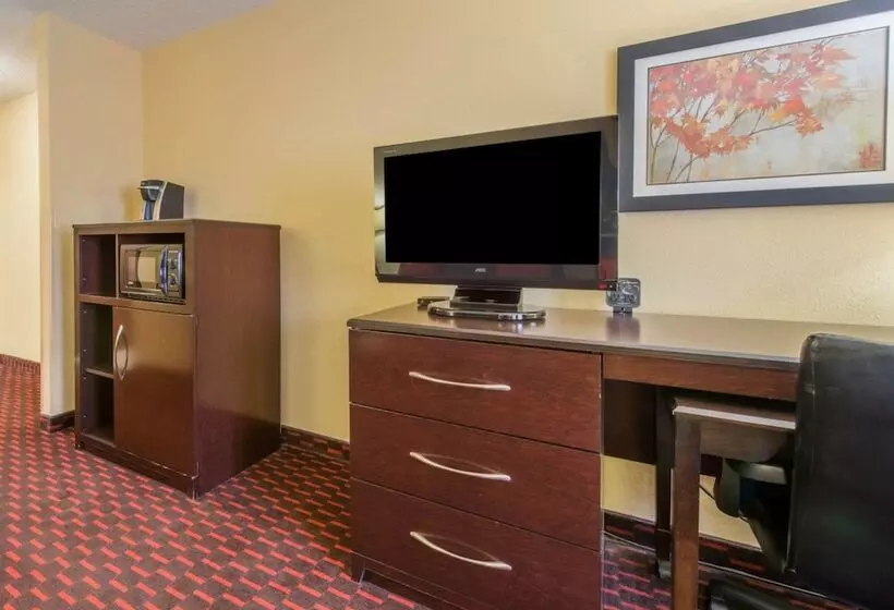 スイート, Comfort Suites Altoona