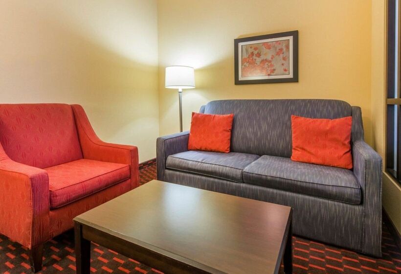 סוויטה, Comfort Suites Altoona