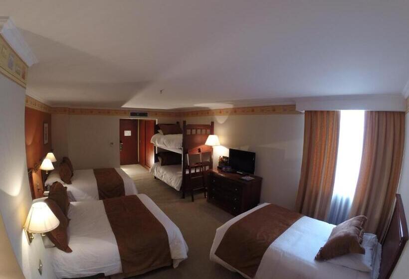 四人标准间, Emperador