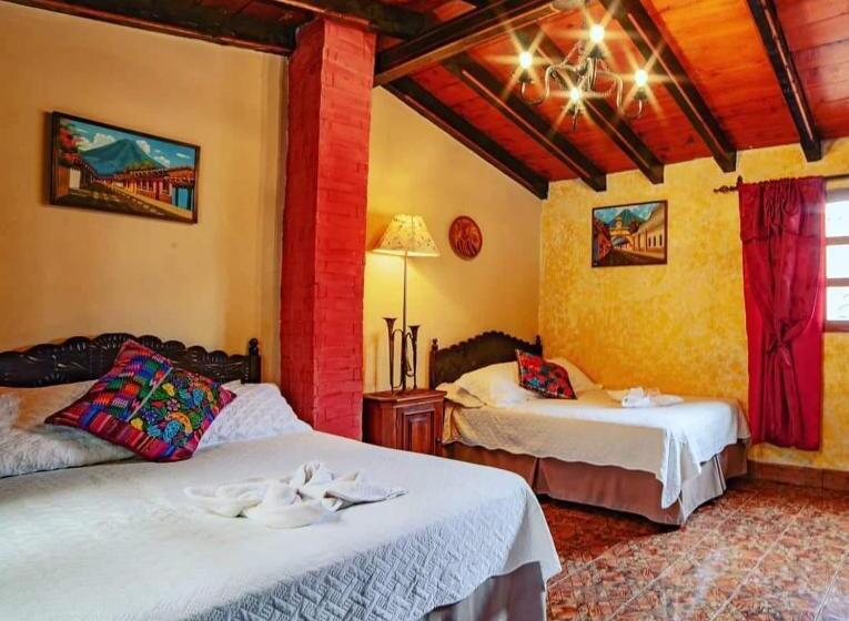 اتاق اکونومی, Gran Plaza Euromaya