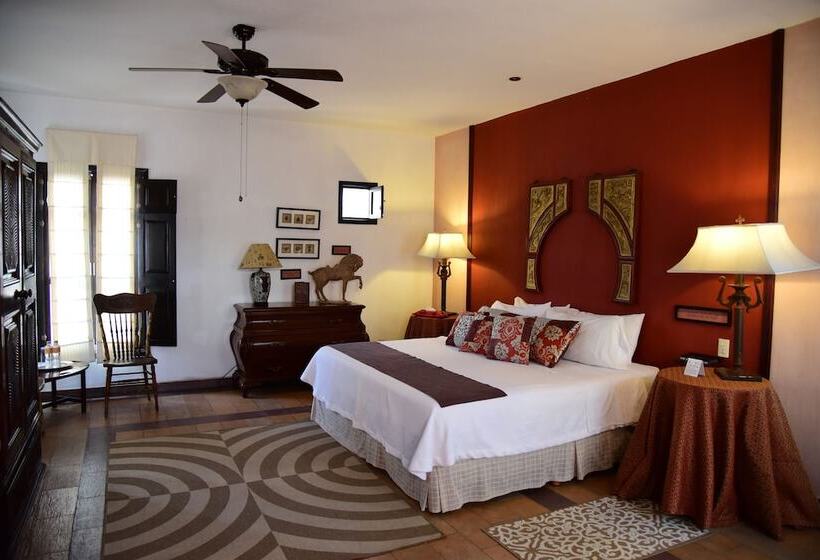 جناح, Hacienda La Magdalena