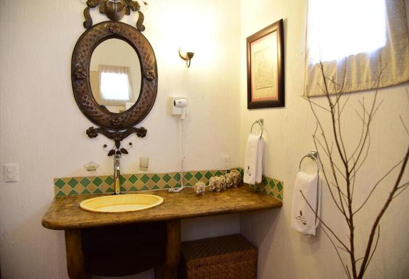 جناح, Hacienda La Magdalena