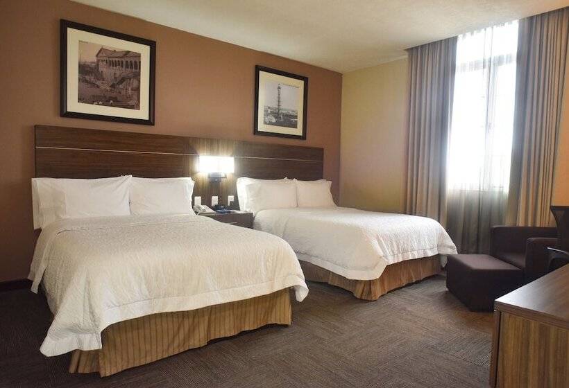 غرفه قياسيه سريرين مزدوجين, Hampton Inn By Hilton Tampico Zona Dorada