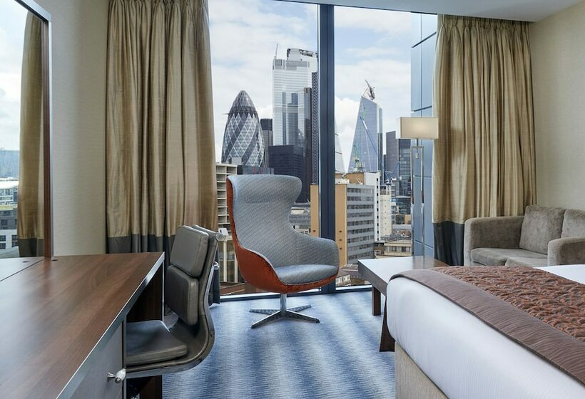 غرفة تنفيذية, Leonardo Royal  London Tower Bridge