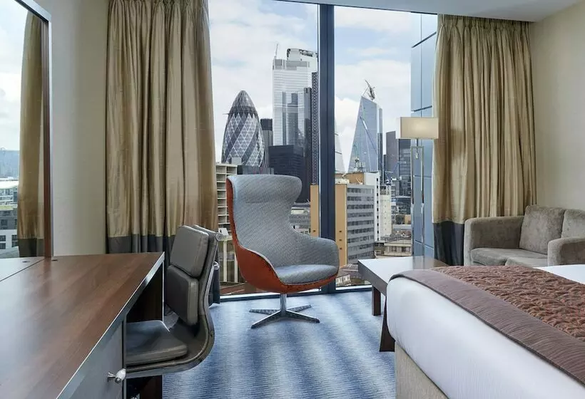 エクゼクティブルーム, Leonardo Royal  London Tower Bridge
