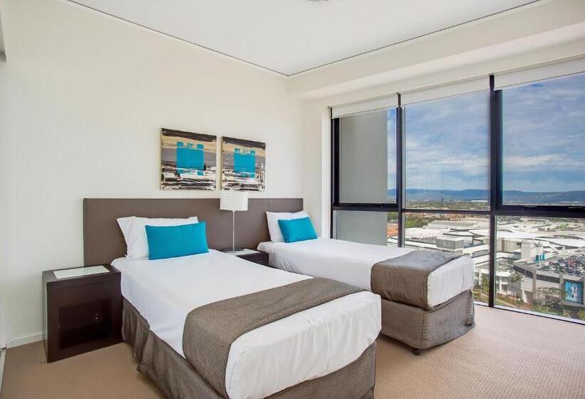 带3个卧室的公寓, Mantra Sierra Grand