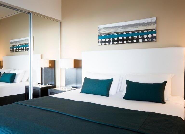 带2个卧室带海景的公寓, Mantra Sierra Grand