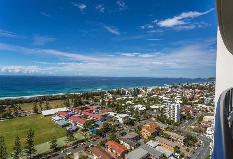 带3个卧室带海景的公寓, Mantra Sierra Grand