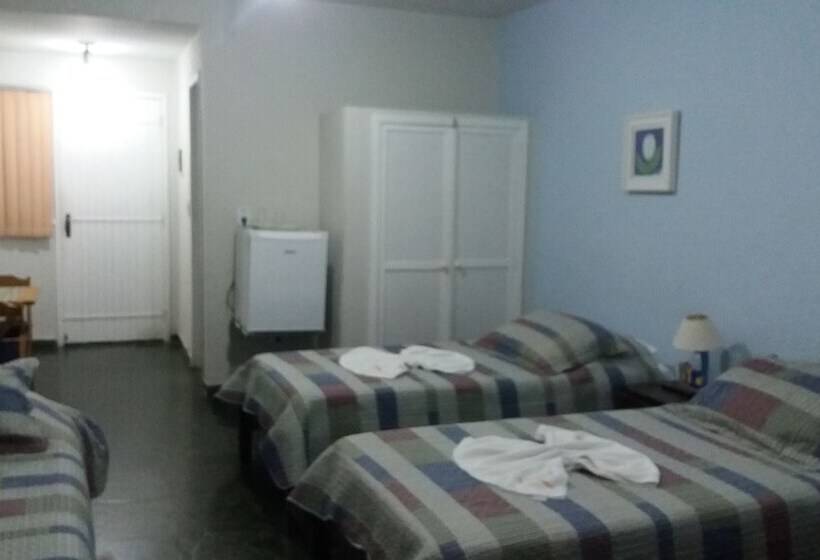 スタンダードトリプルルーム, Pousada Paraju