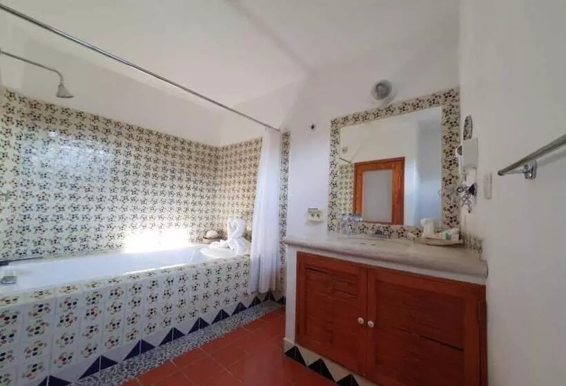 スーペリアースイート, Real Del Valle Tepoztlan
