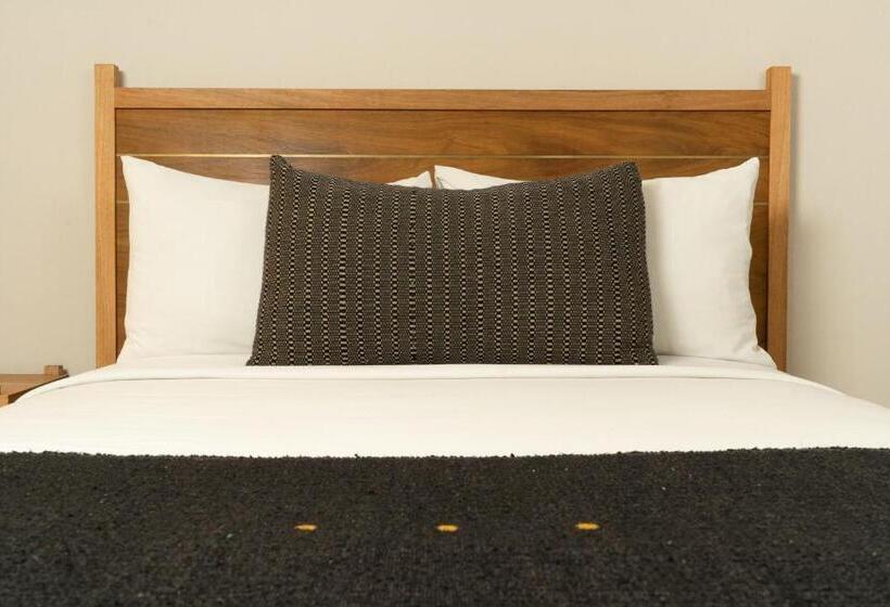 스탠다드 룸, Sombra Del Agua