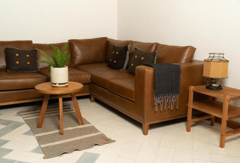 Suíte Deluxe, Sombra Del Agua