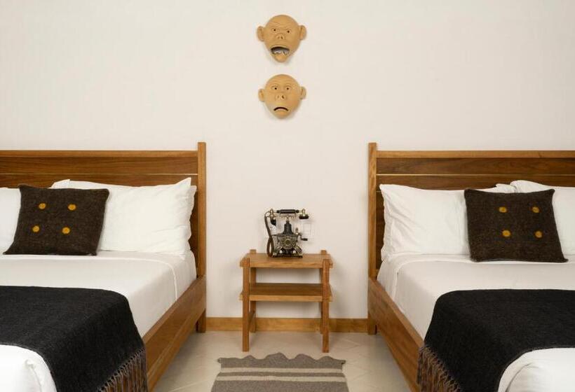 디럭스 스위트, Sombra Del Agua